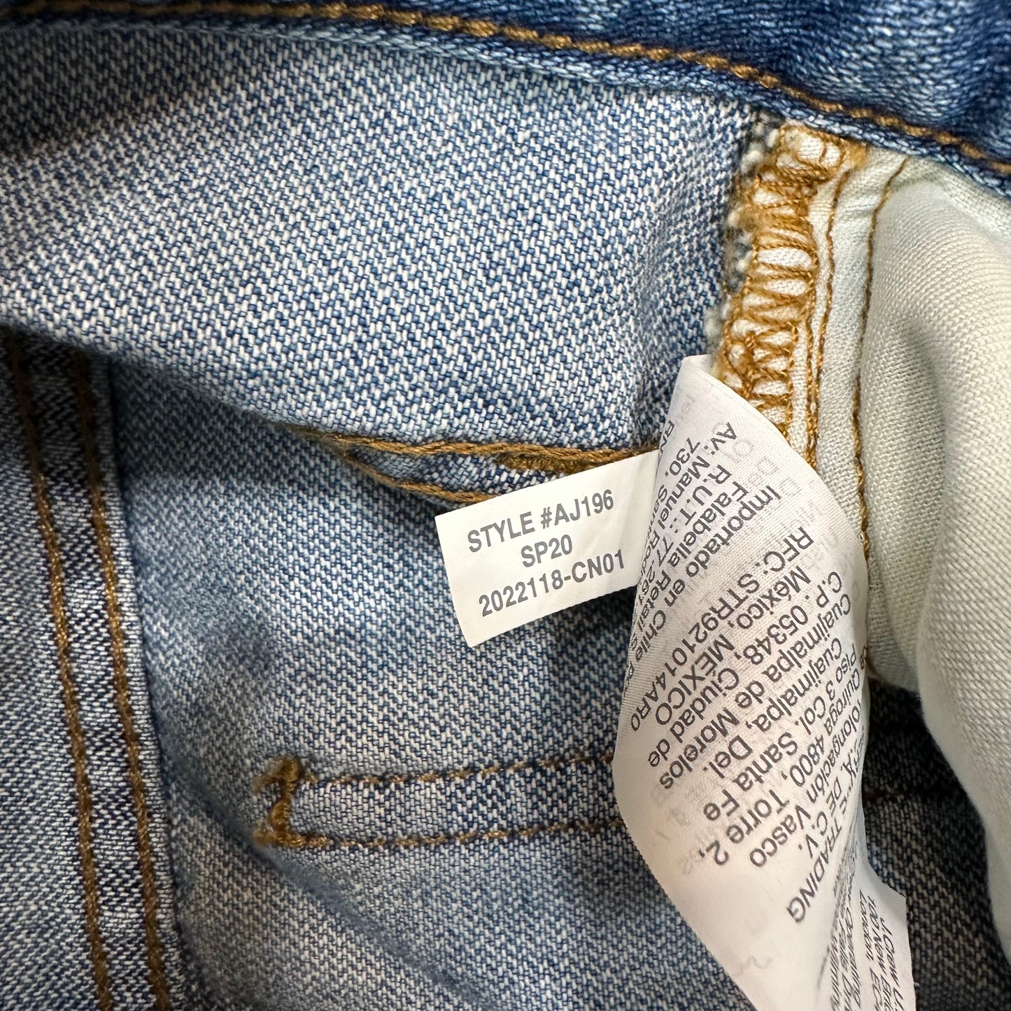 New with Tags Madewell Slim Demi-Boot Jeans Denim 25