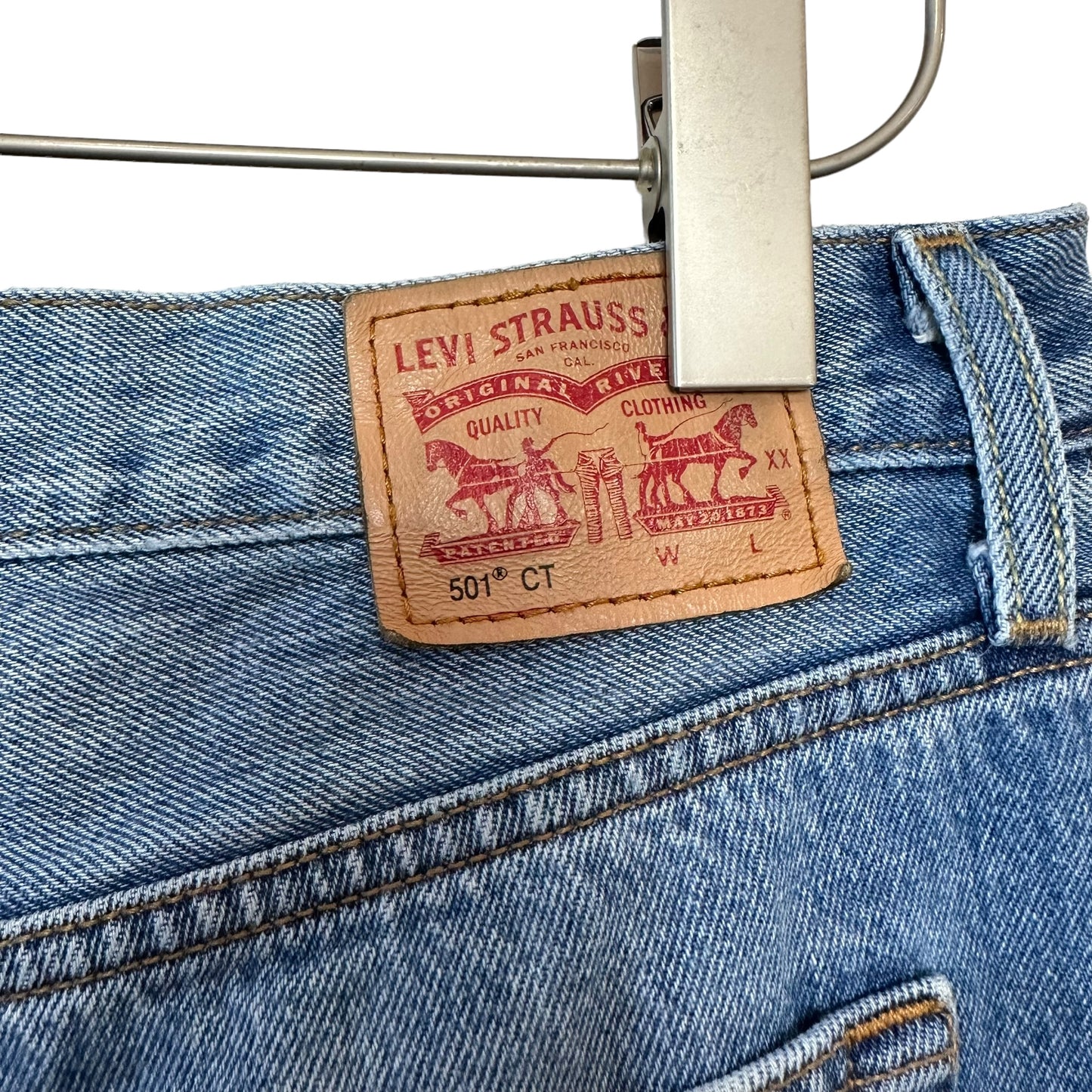 Levi's 501 CT Jeans Denim Boyfriend Taper Distressed 27