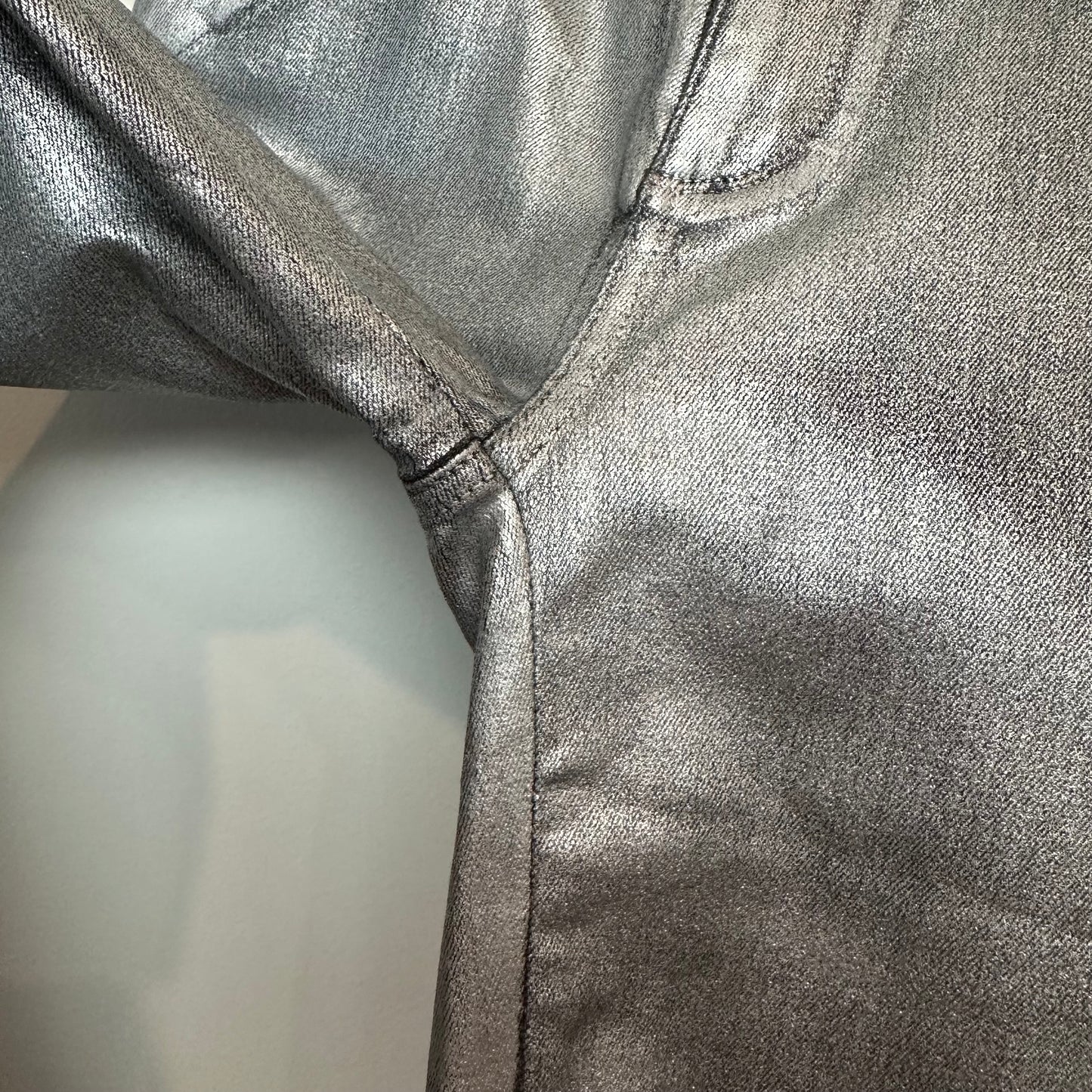 Paige Verdugo Ankle Silver Metallic Coated Denim Pants Skinny Mid Rise 27