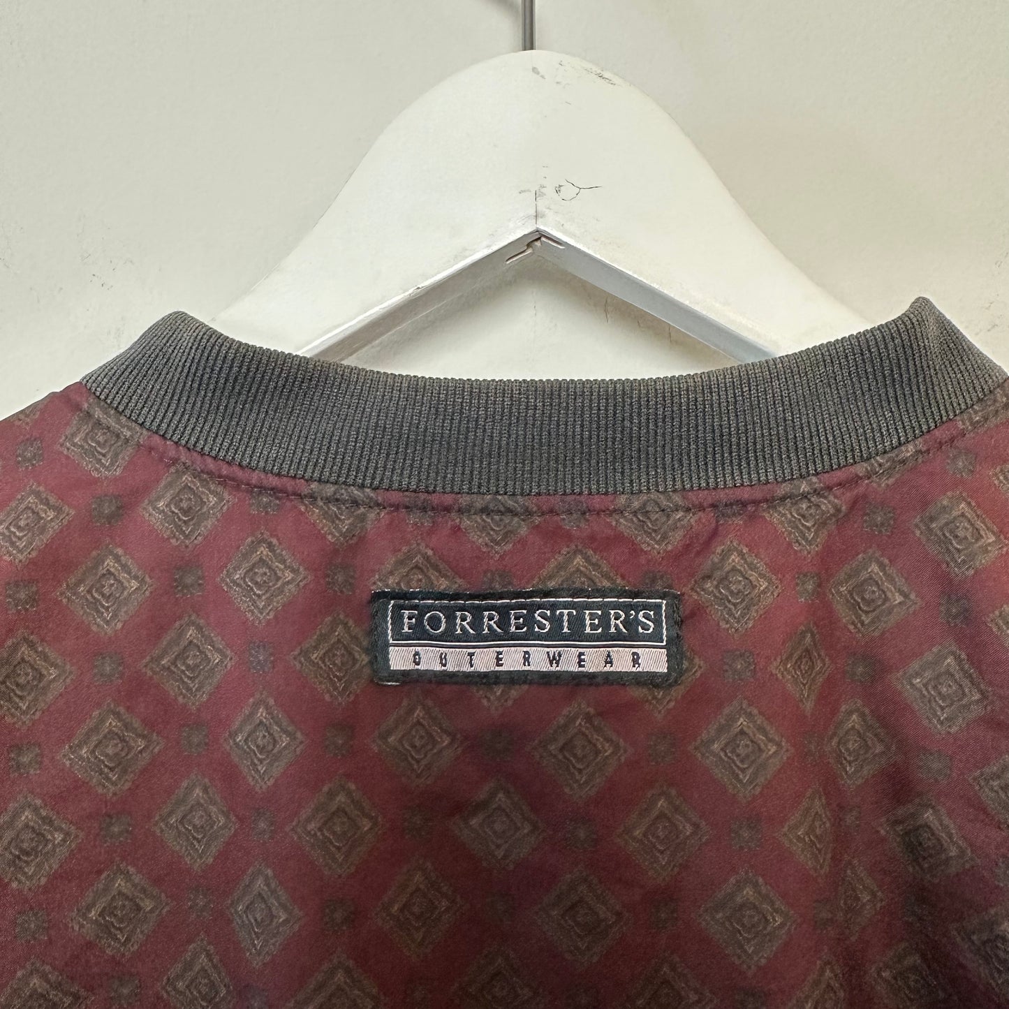 Vintage 90s Forrester's Pullover Windbreaker Golf Maroon Printed Large