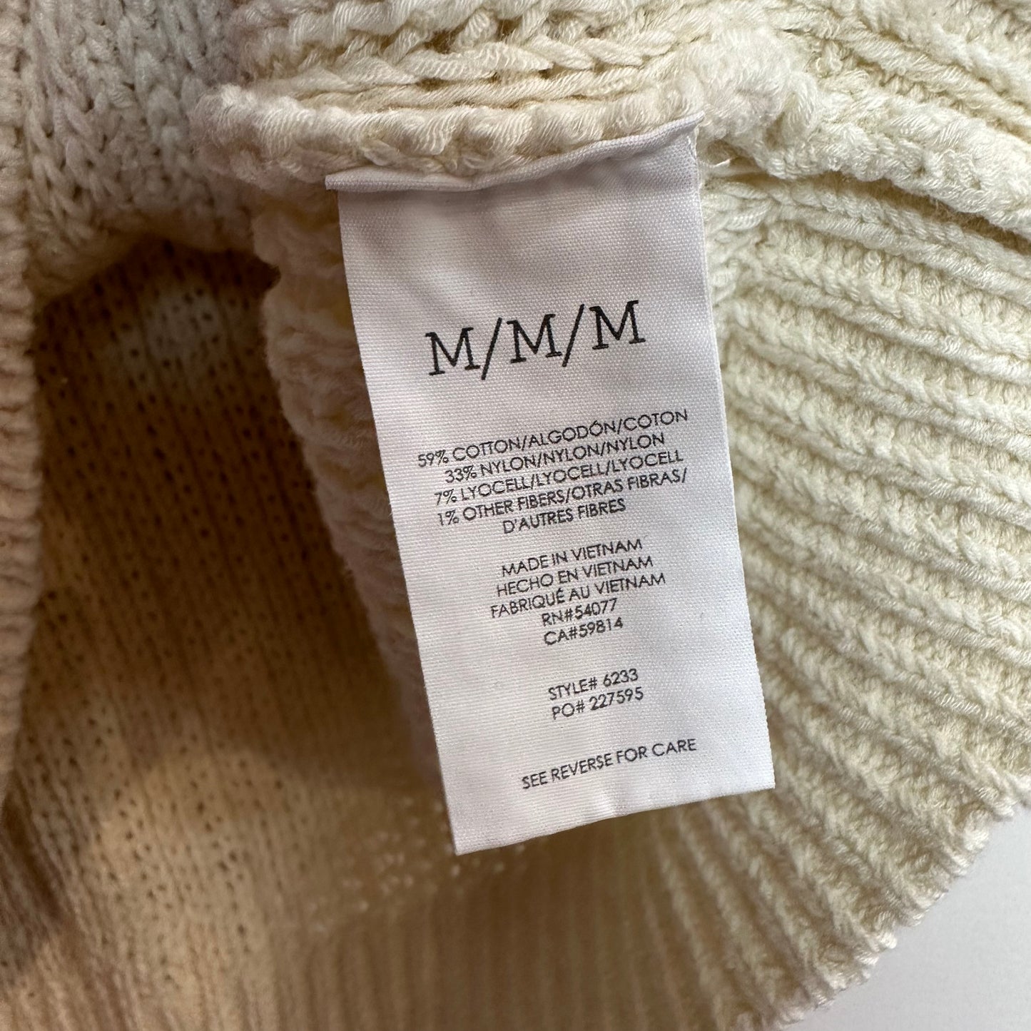 Cabi Croquet Pullover Chunky Knit Sweater Cream Low V-Neckline Preppy Medium