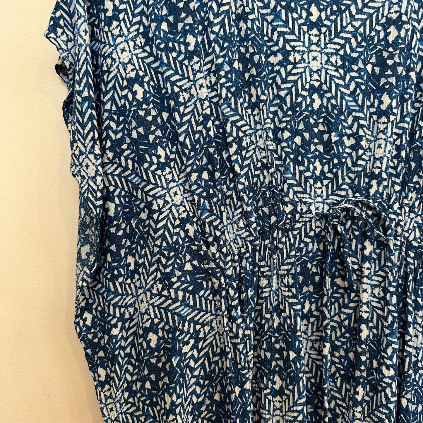 J. McLaughlin Sora Tunic Cover Up Caftan Blue Pattern Blouse XS/S