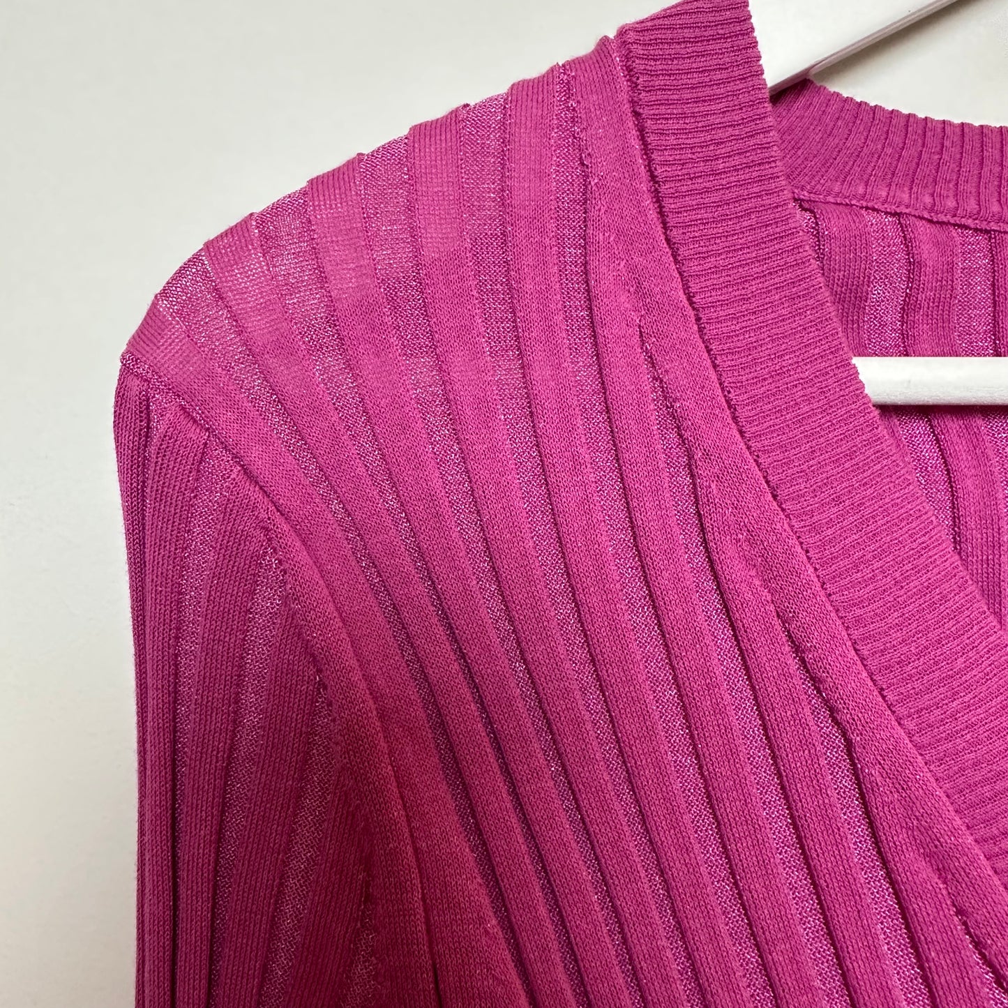 Vince Ribbed V-Neck Cardigan Pink Rosea Ribbed Knit Small