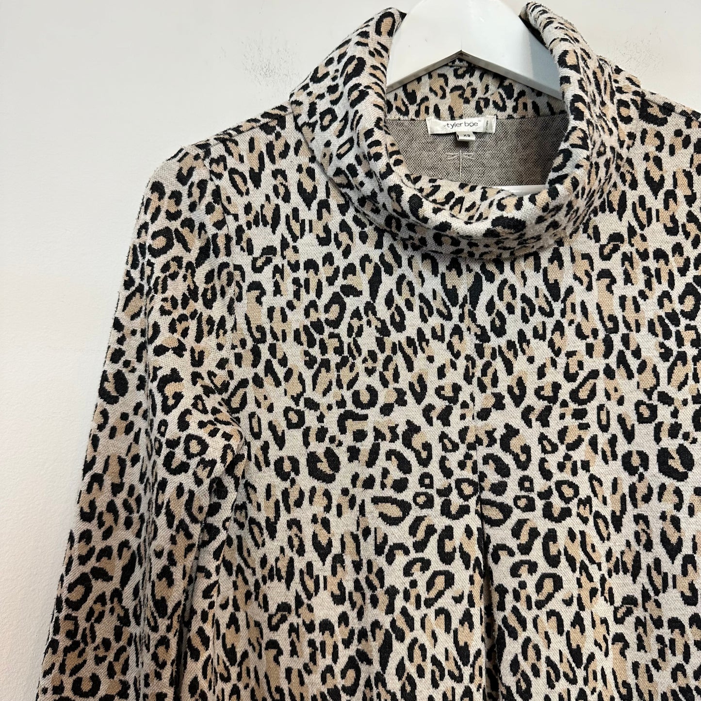 Tyler Boe Kim Knit Dress Leopard Cheetah Print Animal 3/4 Sleeve Mini Brown Beige XS