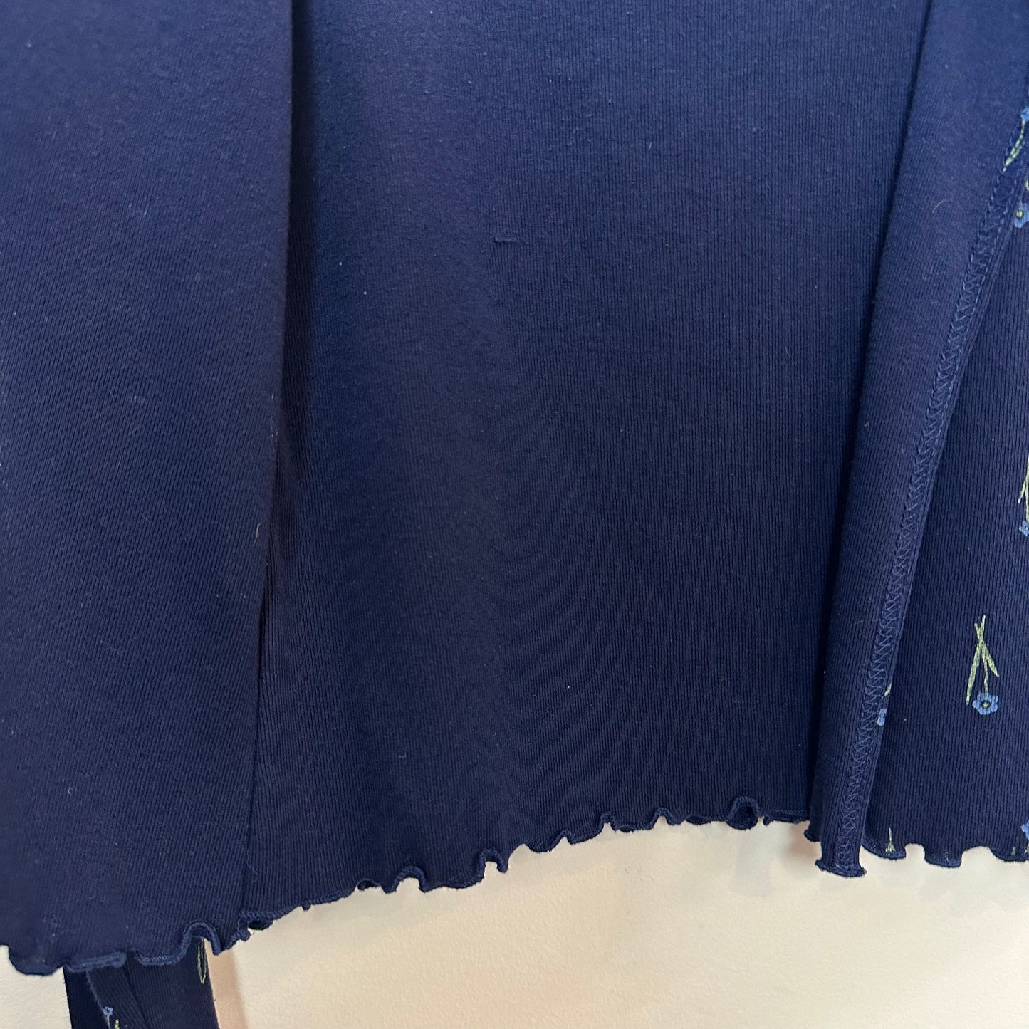 Y2K Cropped Cardigan Sweater with Attached Shirt Underneath Blue Floral L.A. Gold Medium