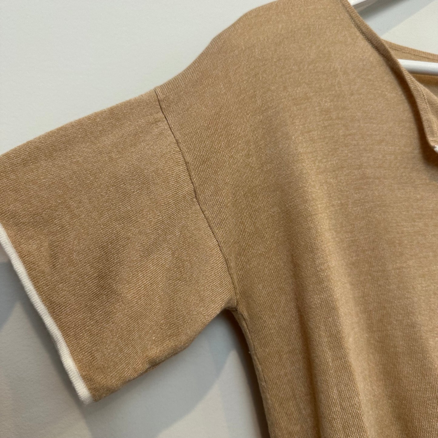 Oyun Split Neck Tee Knit Loungewear Sleep Camel Short Sleeve Organic Cotton Medium