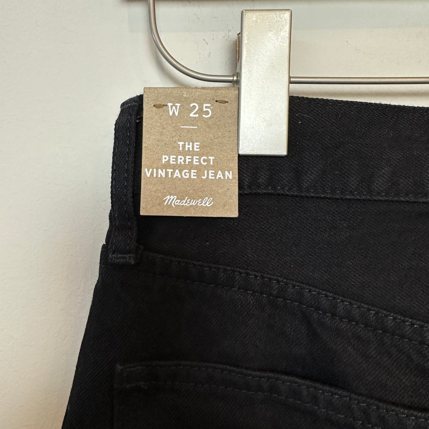 New with Tags Madewell The Perfect Vintage Jean Black 25