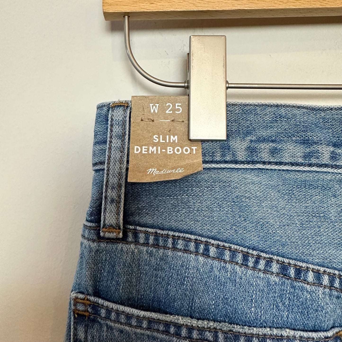 New with Tags Madewell Slim Demi-Boot Jeans Denim 25