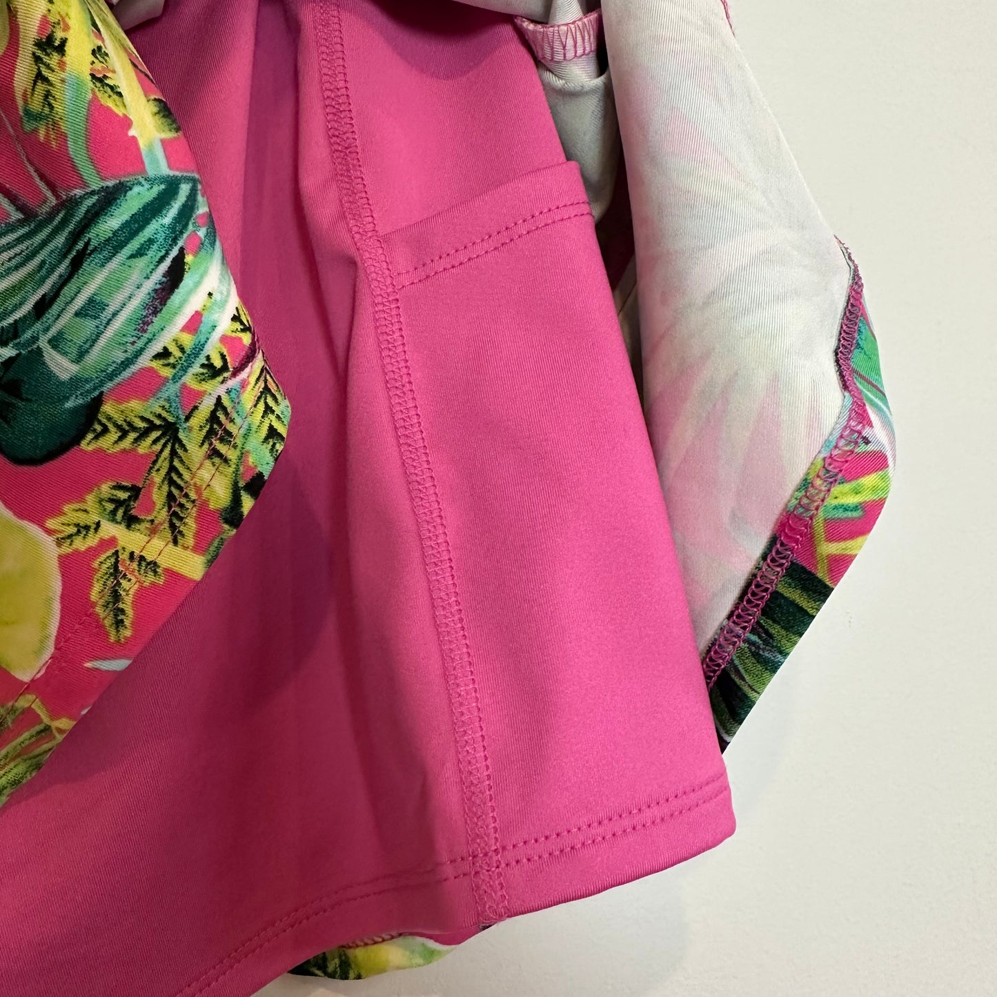 Tommy Bahama Golf Skirt Skort Tropical Ruffle Pickleball Pink Green Large