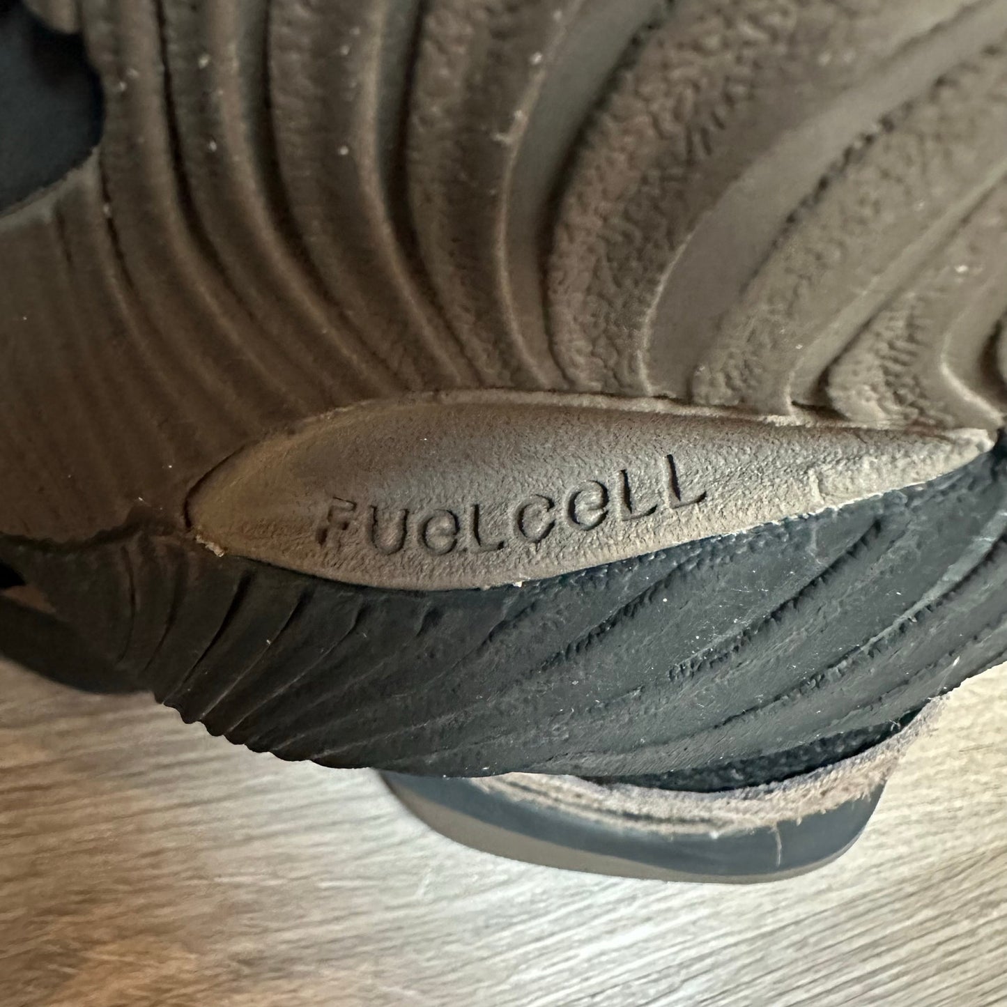 New Balance WRPD Runner Dark Mushroom Sneakers Suede Chunky Brown Black 6