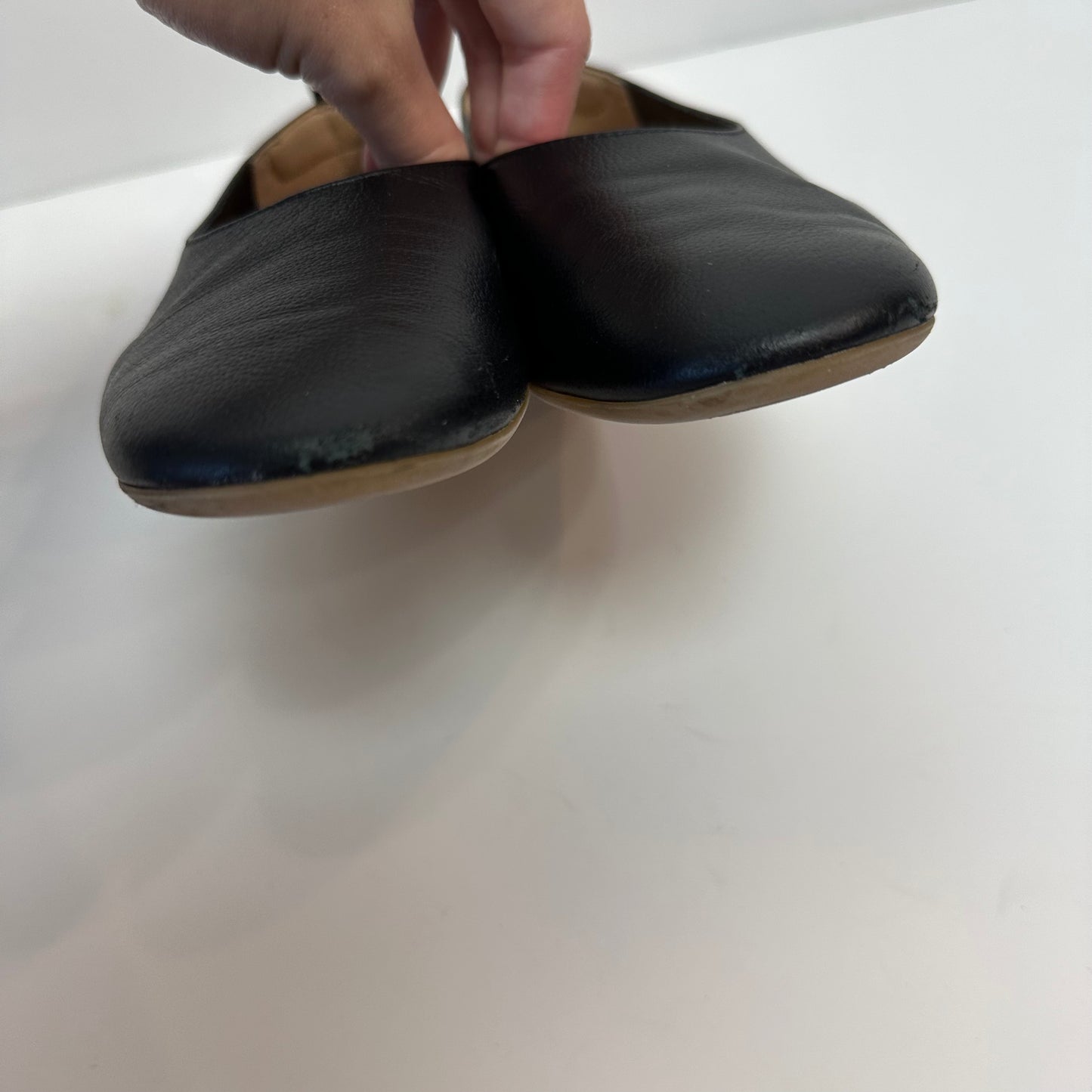 Everlane The Italian Leather Day Glove Black Ballet Flats