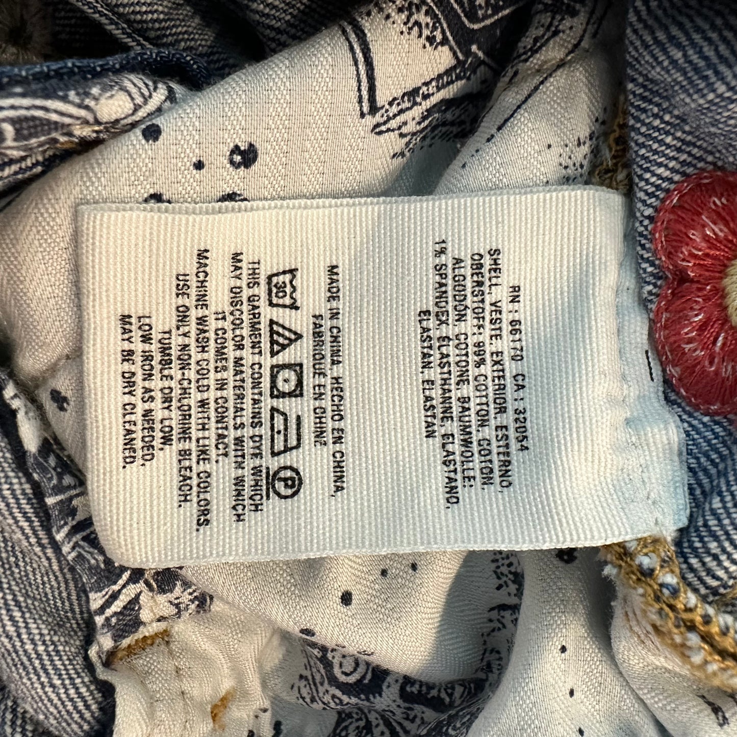 Anthropologie Pilcro and the Letterpress Slim Boyfriend Floral Fruit Embroidered Jean Shorts 27