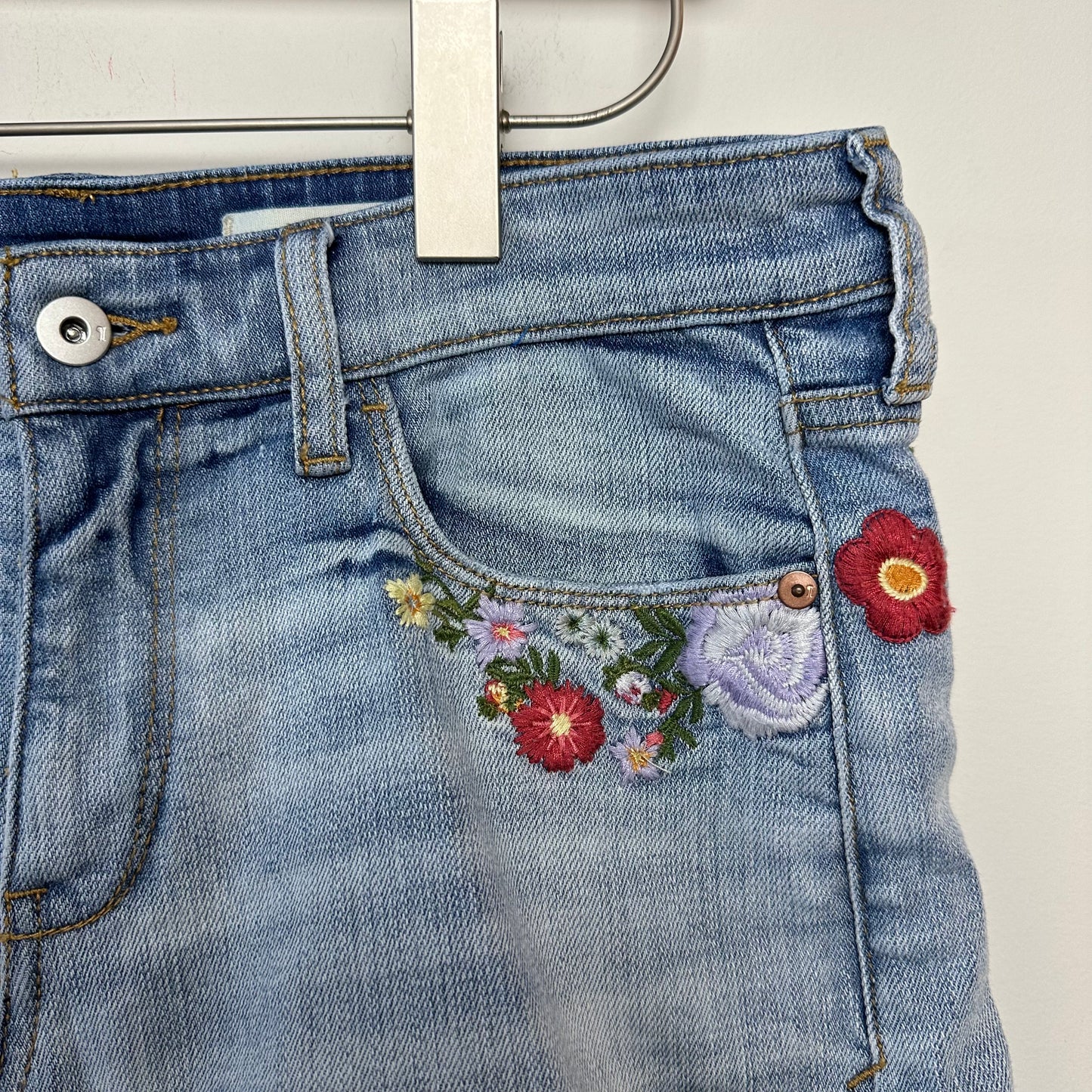 Anthropologie Pilcro and the Letterpress Slim Boyfriend Floral Fruit Embroidered Jean Shorts 27