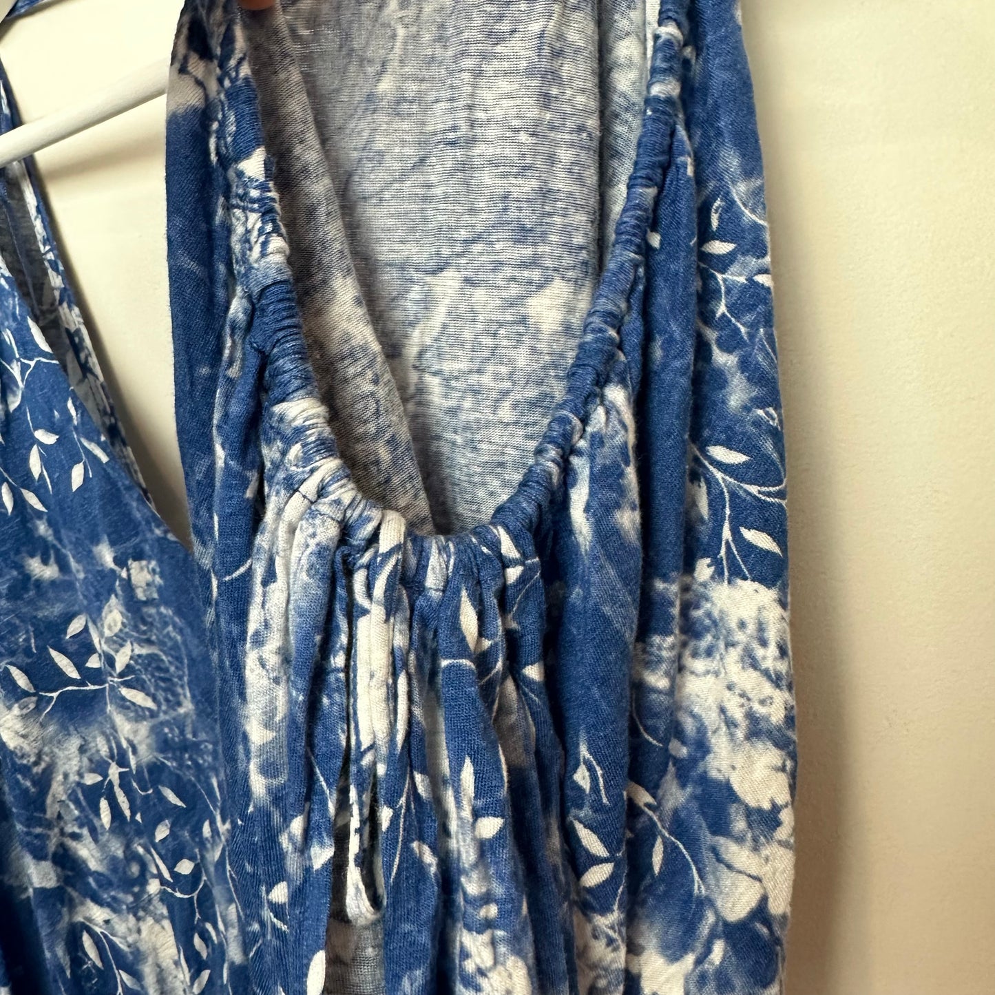 Free People Abracadabra Blouse Blue White Tie Dye Cold Shoulder Peplum Crop Small