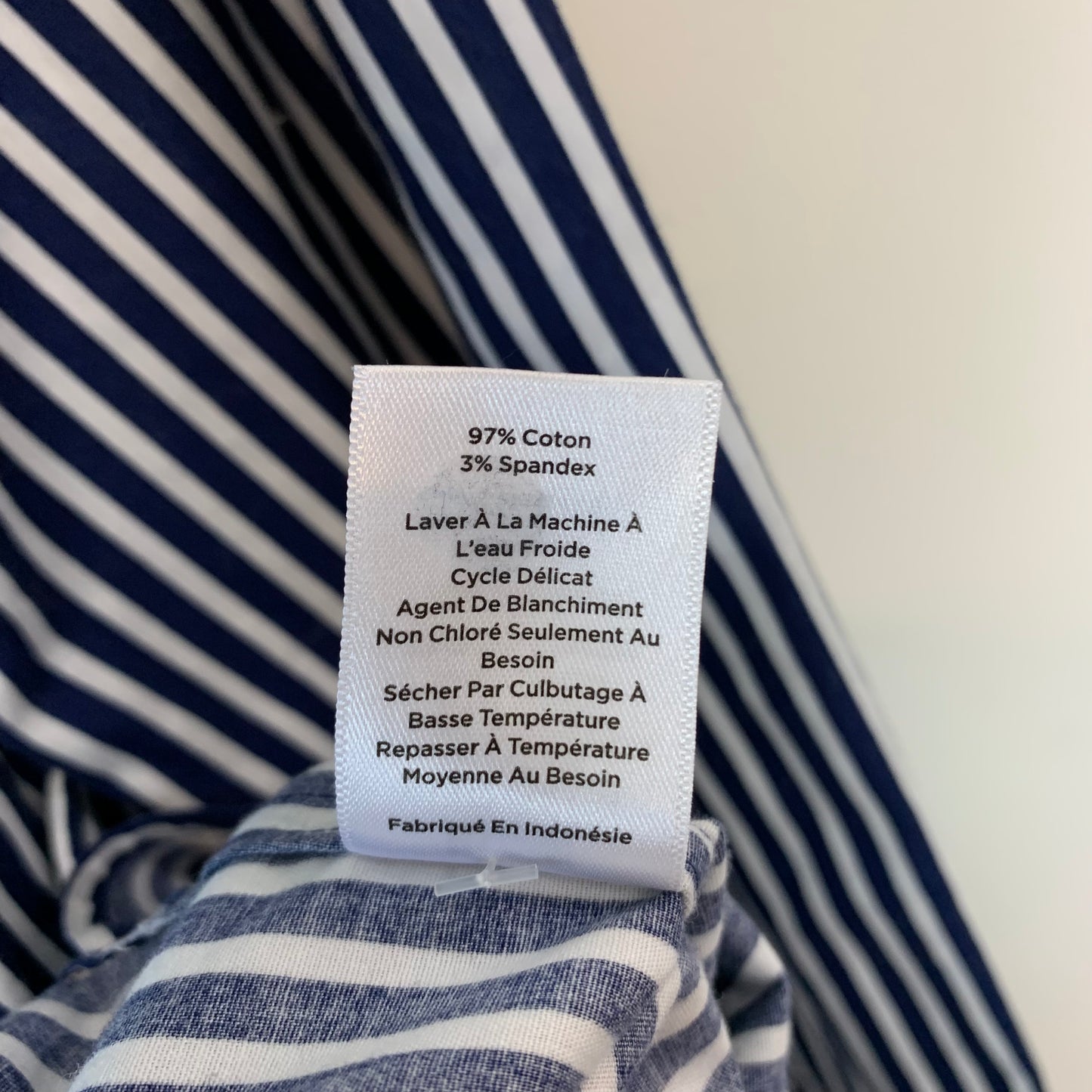 Talbots Navy Blue and White Striped Button Down Collared Shirt Popover 8