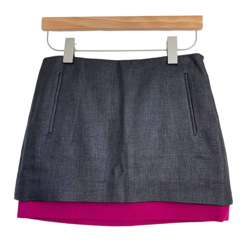 New with tags Diane von Furstenberg Elley Mini Skirt Y2K Style Black and Berry Size 0