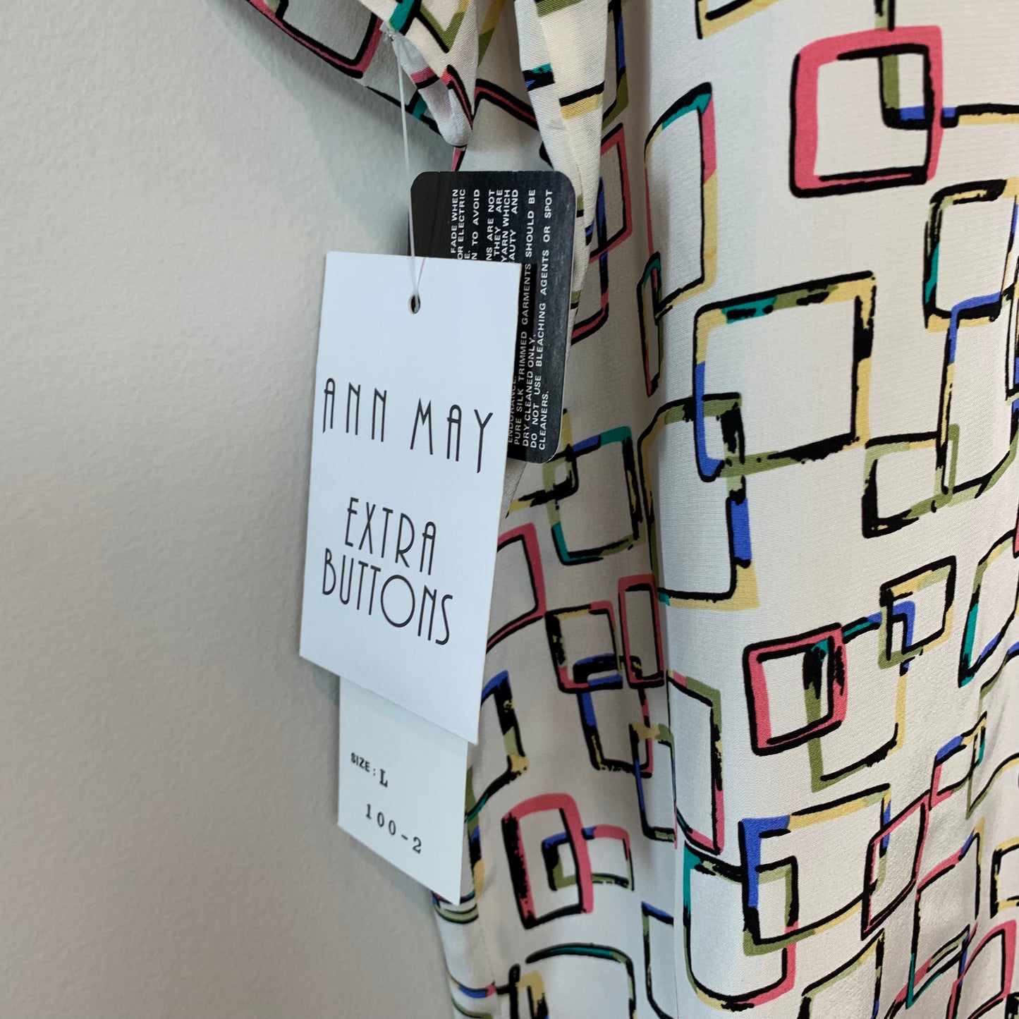 Vintage With Tags Ann May Geometric Print Silk Blouse Button Down Collared Shirt Large