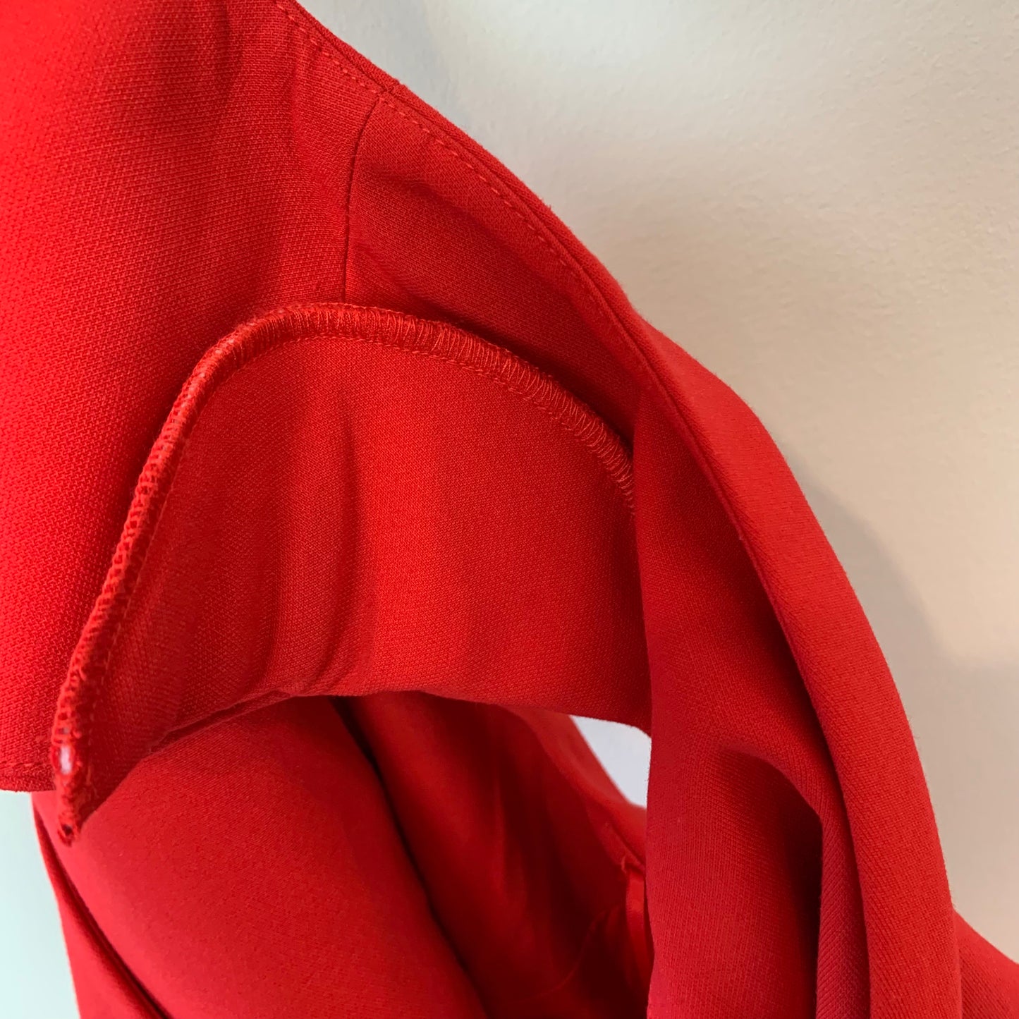 New with Tags LIKELY Nori Red V Neck Midi Dress 6