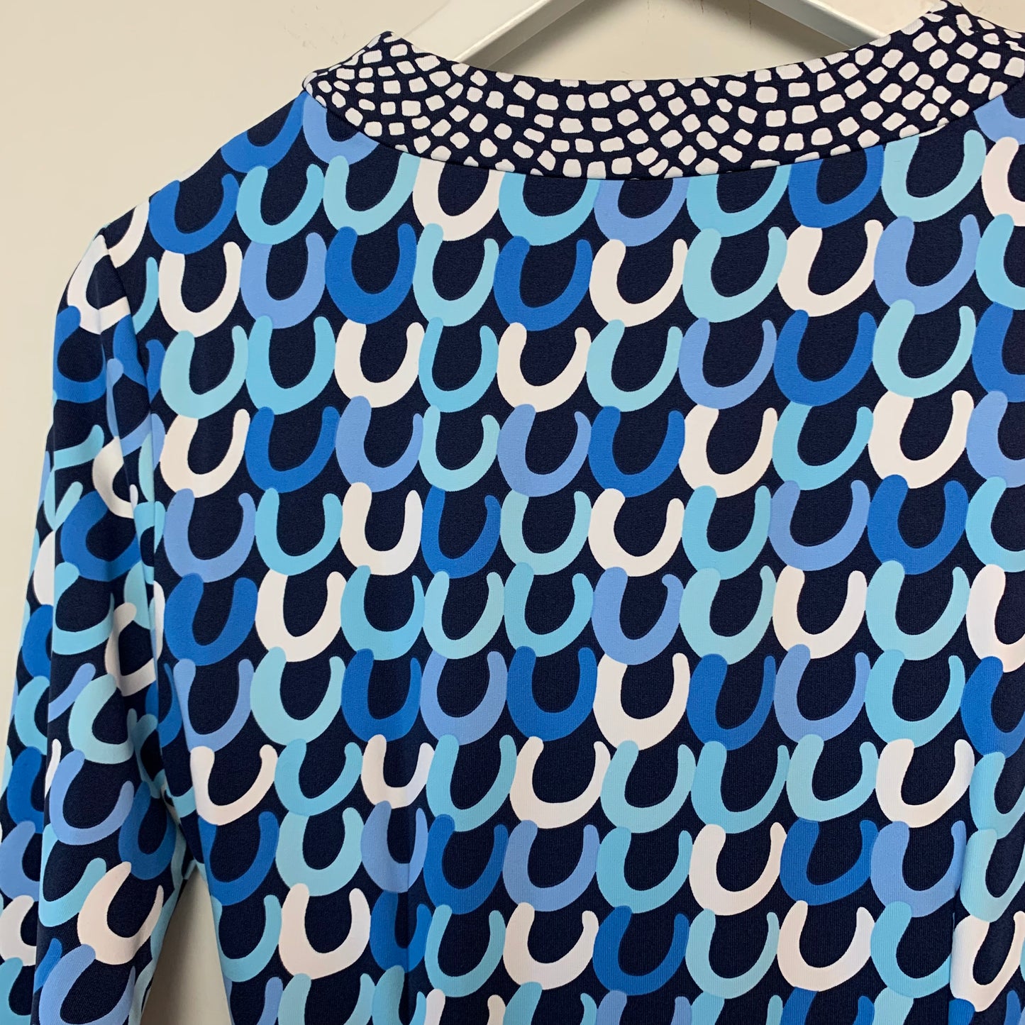 J. McLaughlin Catalina Cloth Blythe Faux Wrap Dress Midi with 3/4 Length Sleeves Blue Print Small