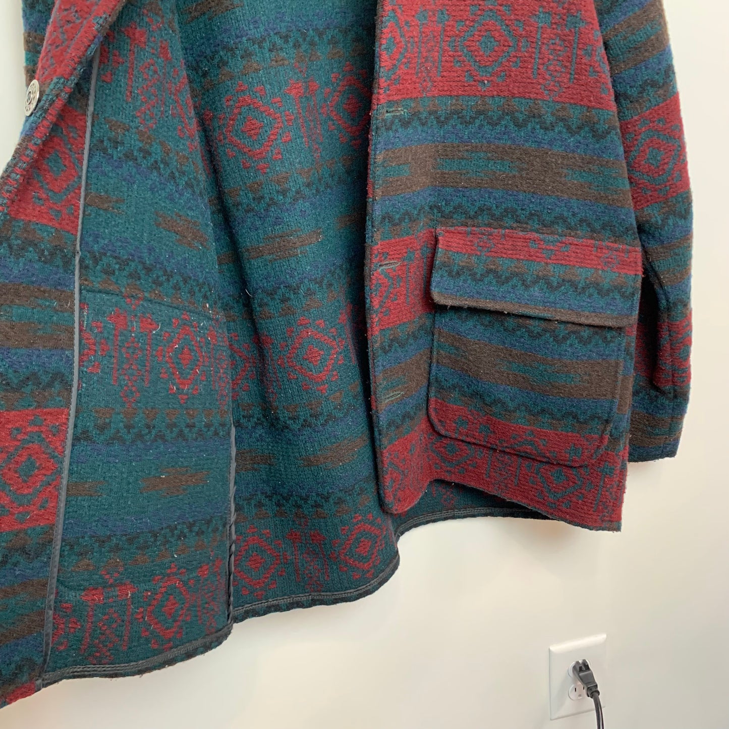 Vintage Woolrich Wool Blend Coat Medium Aztec Western Print Red Green