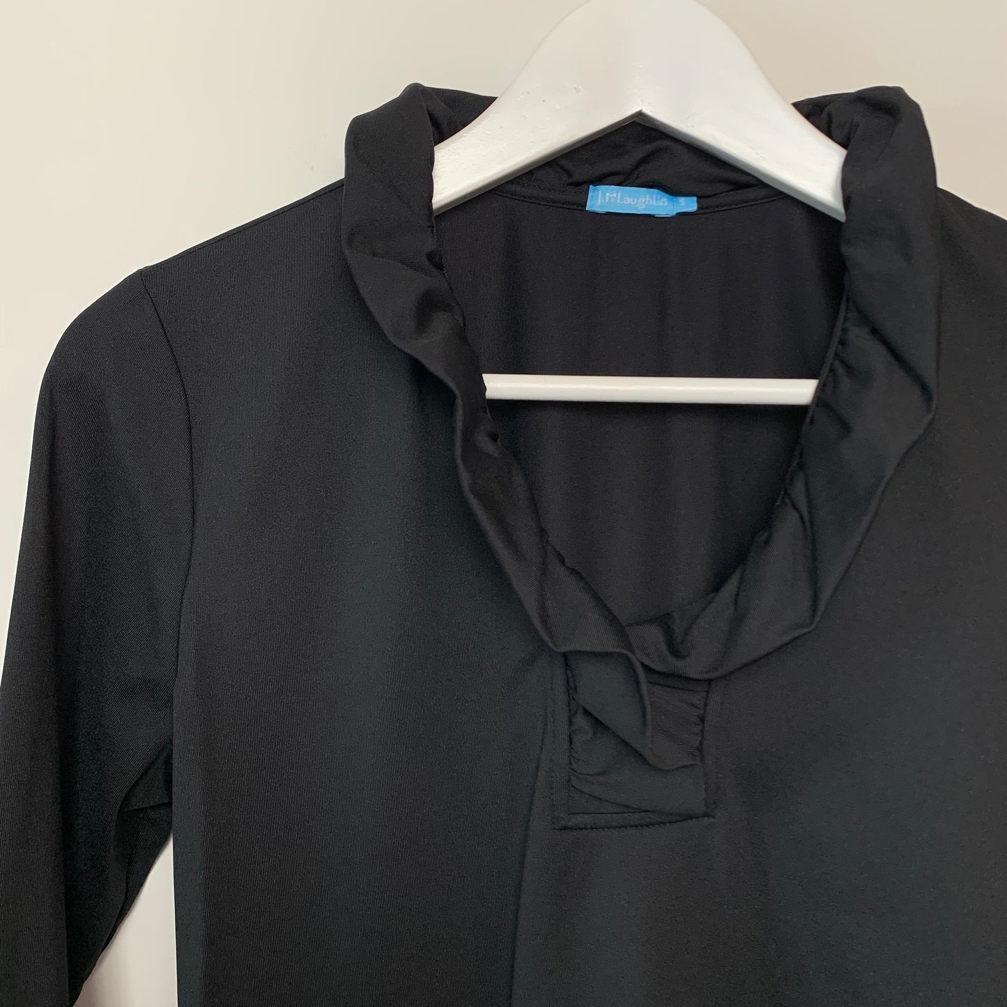 J. McLaughlin Durham Ruffle Top Black Catalina Cloth Small