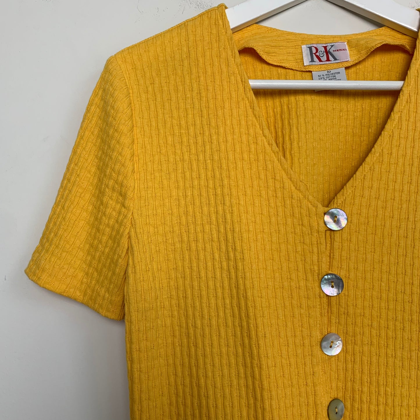 90s R&K Originals Yellow Cropped Blouse Shell button Down 10