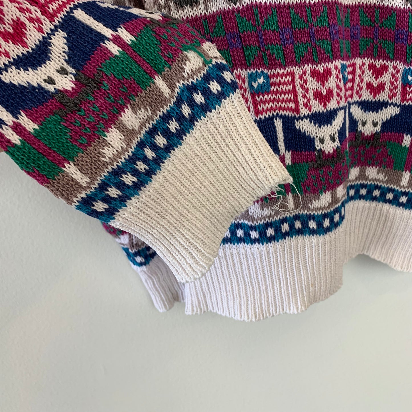Vintage 90s Northern Isles Hand Embroidered Chunky Knit Sweater Cats, Flags, Hearts, Mouse Medium