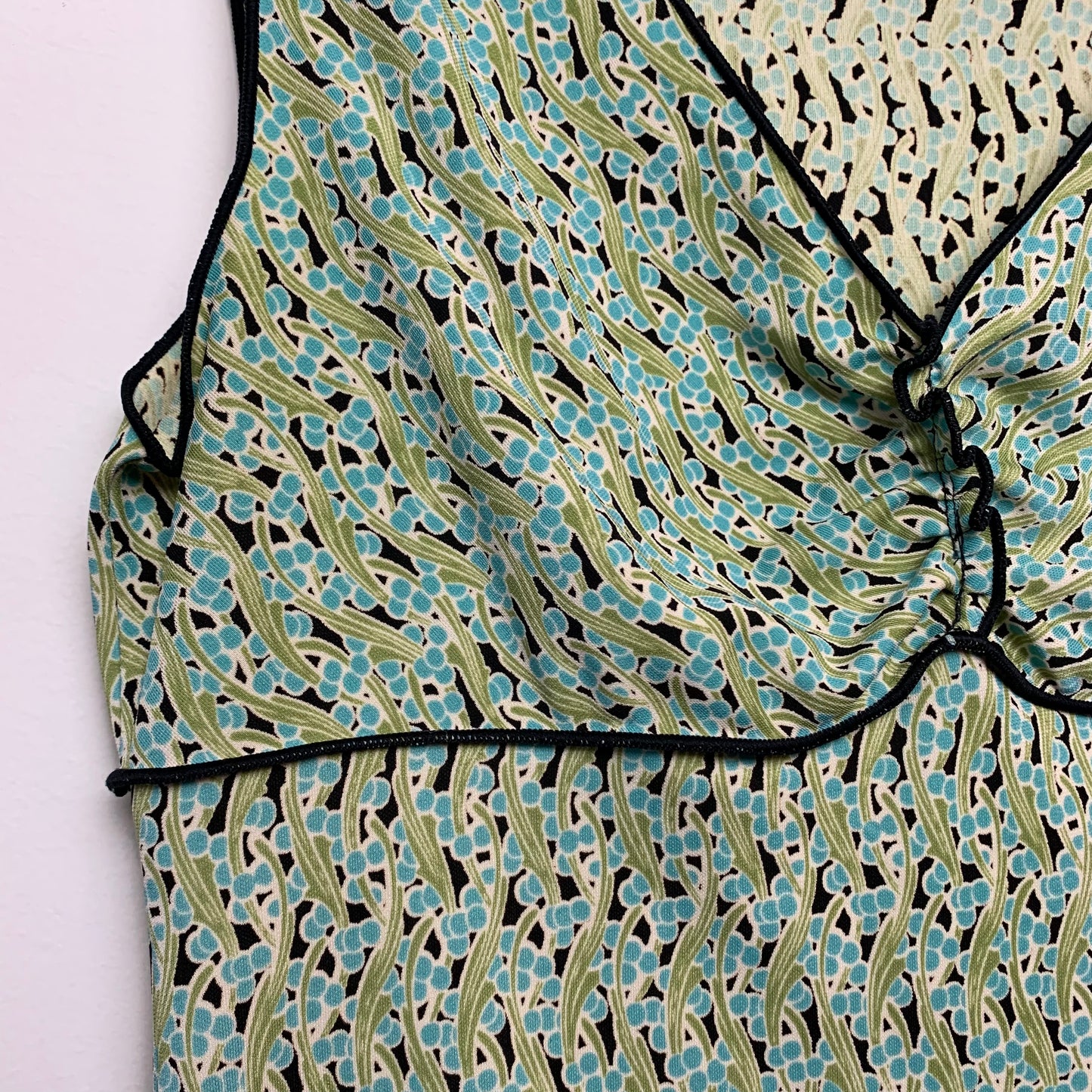 Y2K Max Studio Crop Top Tank Small