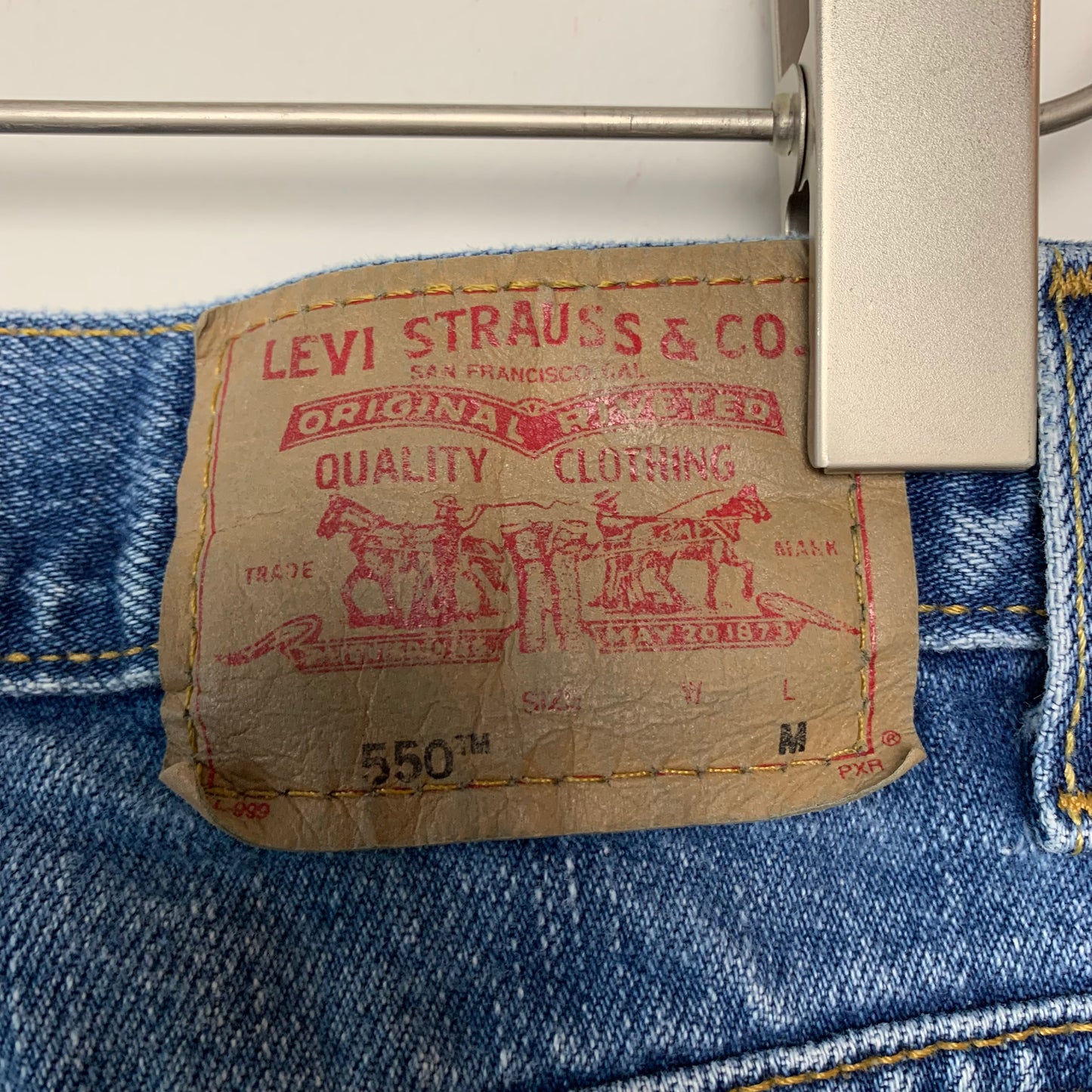 90s Y2K Levi's 550 Classic Relaxed Fit Tapered Leg Jeans High Rise 8