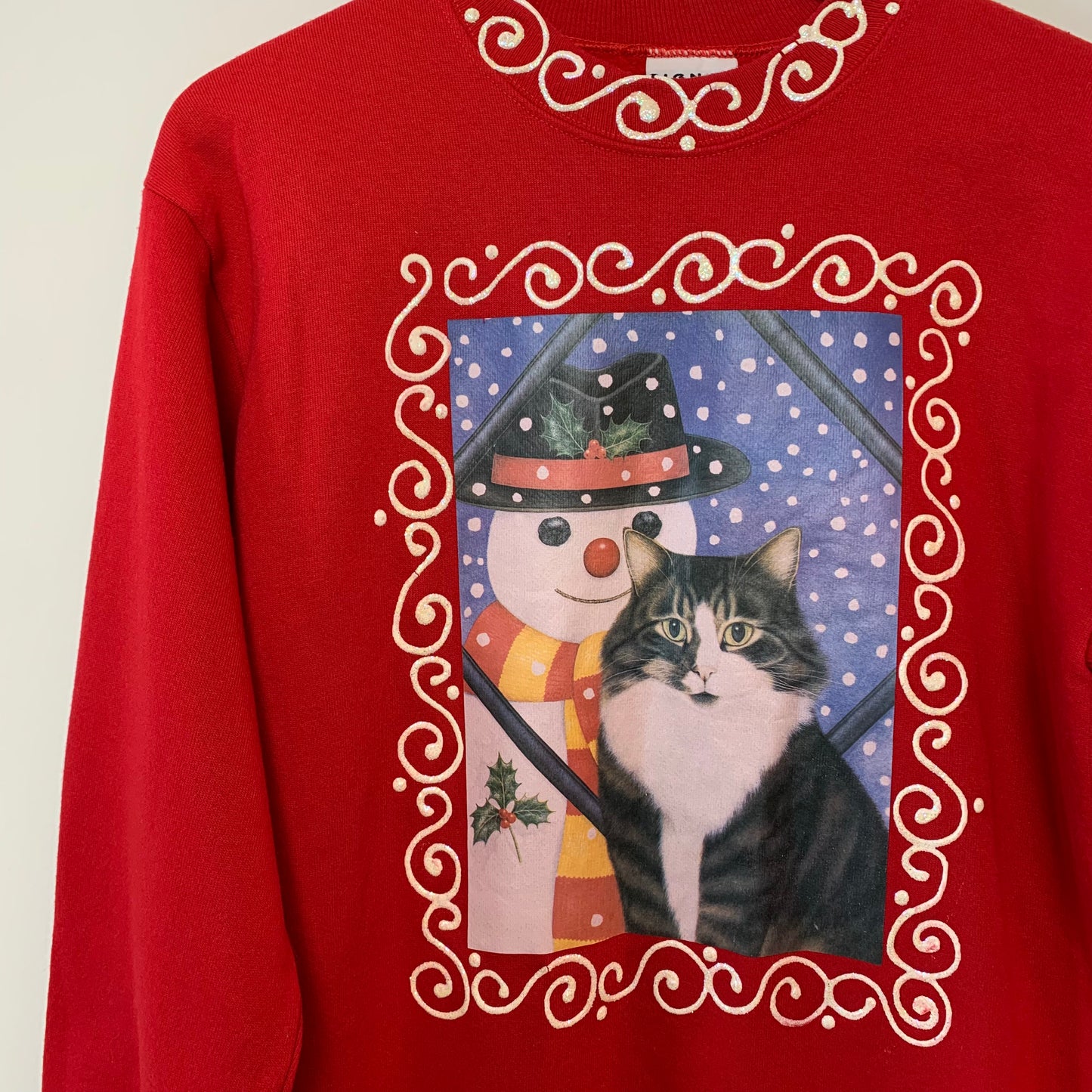 Vintage 90s Signal Sports Cat and Snowman Red Puff Paint Winter Sweatshirt Medium