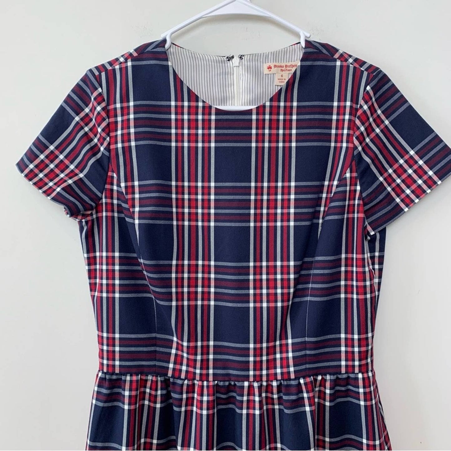 Brooks Brothers Red Fleece Plaid Dress Fit and Flare Short Sleeve 6 Red Blue