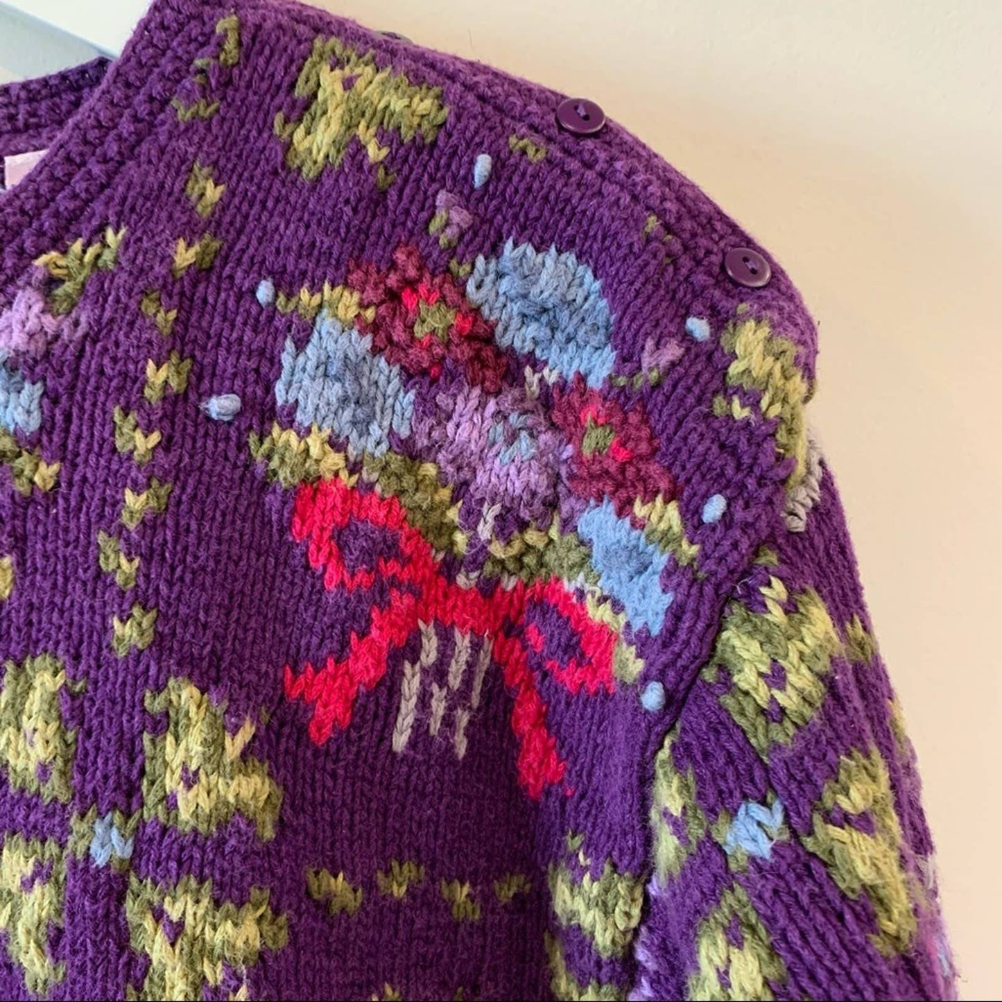 80s Signatures by Northern Isles Hand Knit Chunky Grandma Sweater Bows