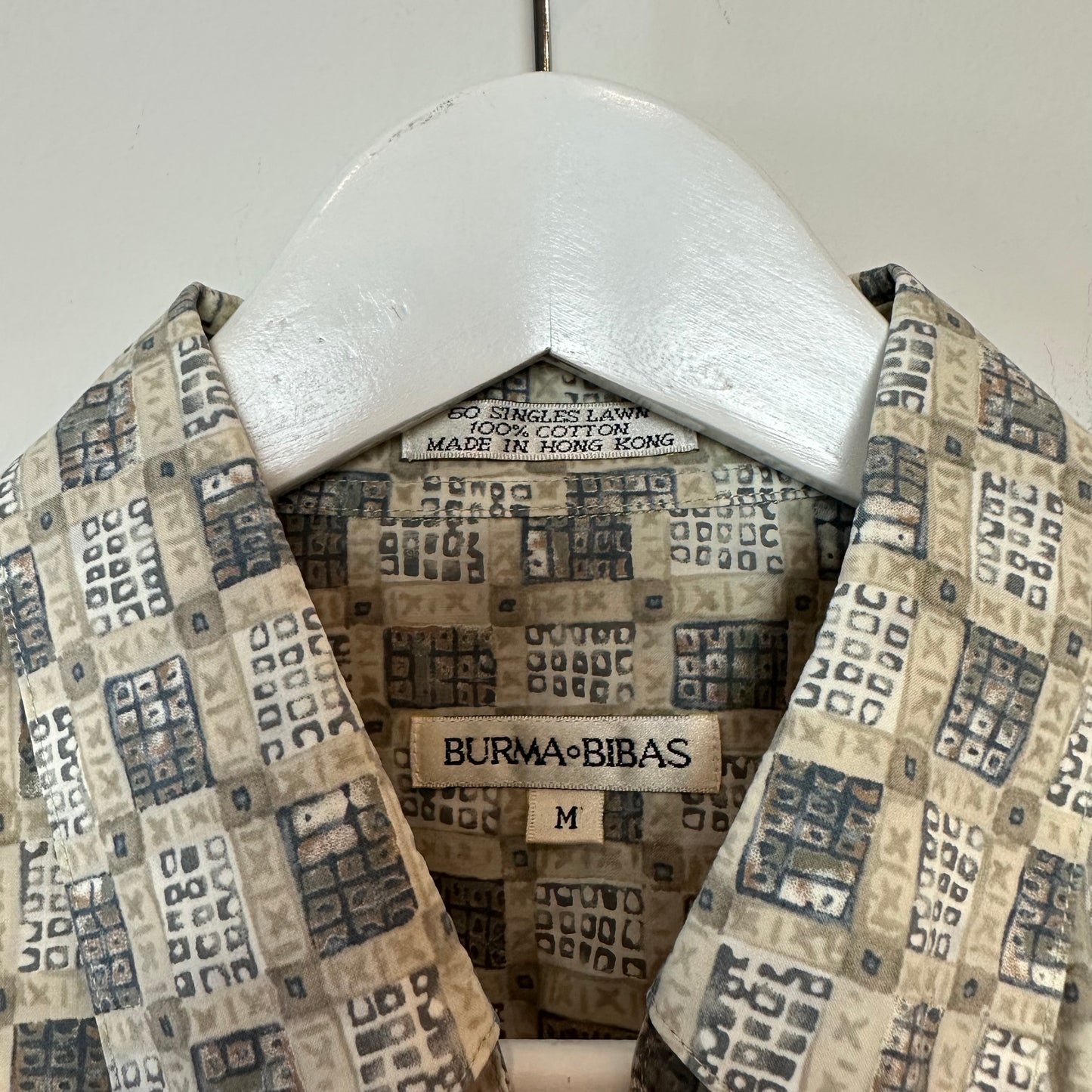 Vintage 90s Burma Bibas Geometric Print Short Sleeve Button Down Shirt Cotton Medium