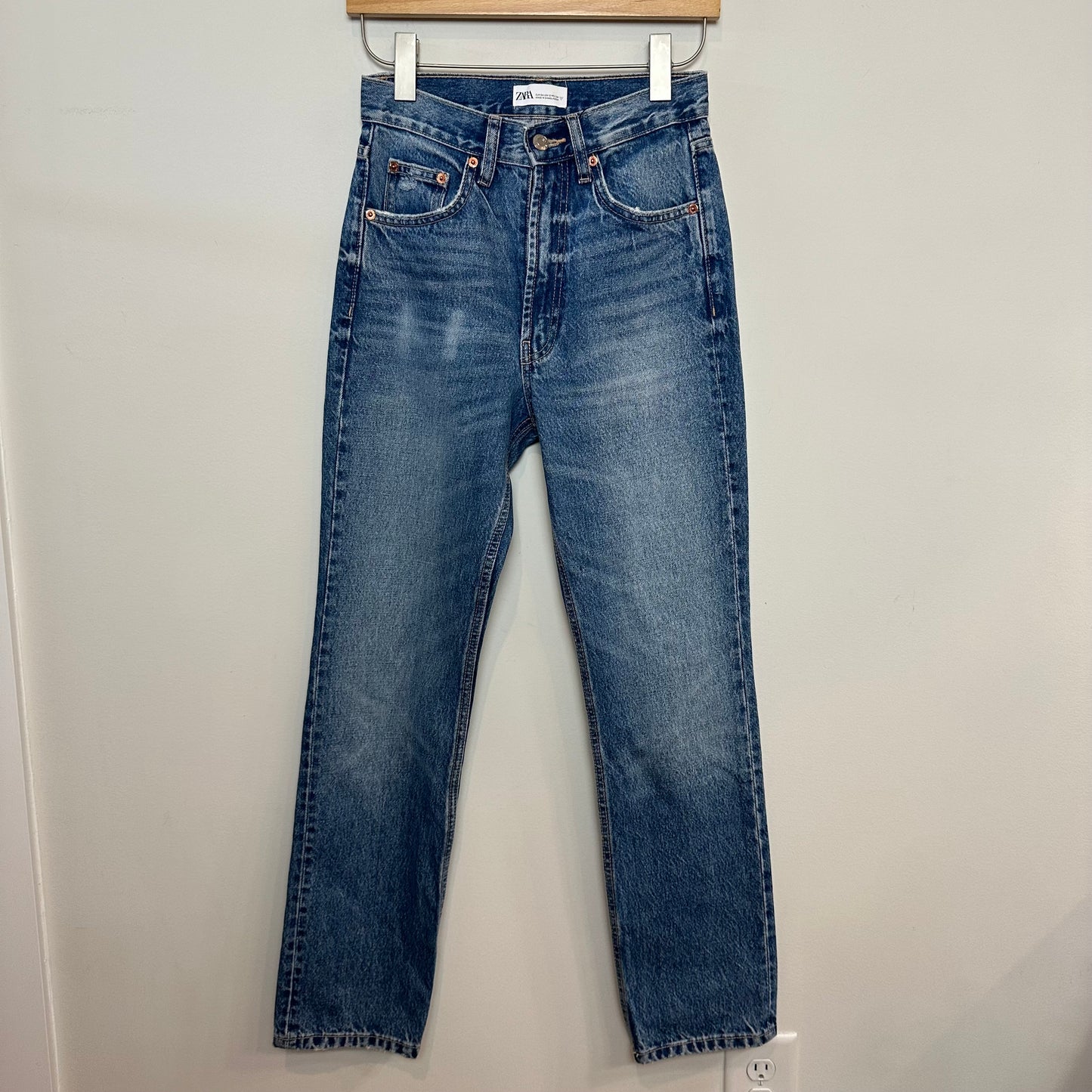 New with Tags Zara High Rise Straight Jeans Denim Cotton 2