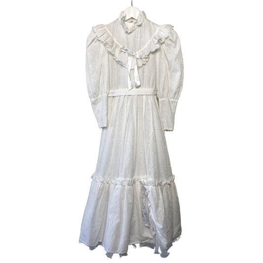 1970s Carho White Lace Midi Dress Made in West Germany XXS Gunne Sax Style