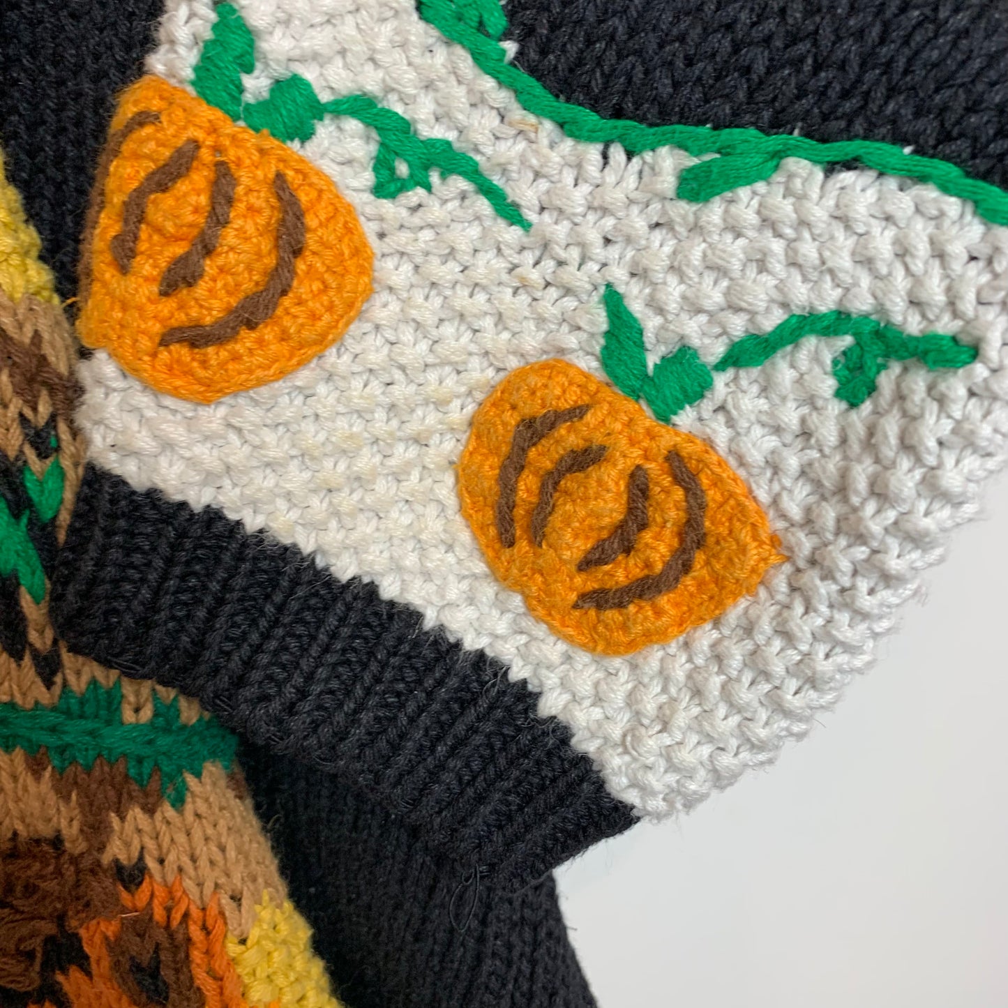 Vintage 90s Eagle's Eye Halloween Cardigan Sweater Hand Knit 3X