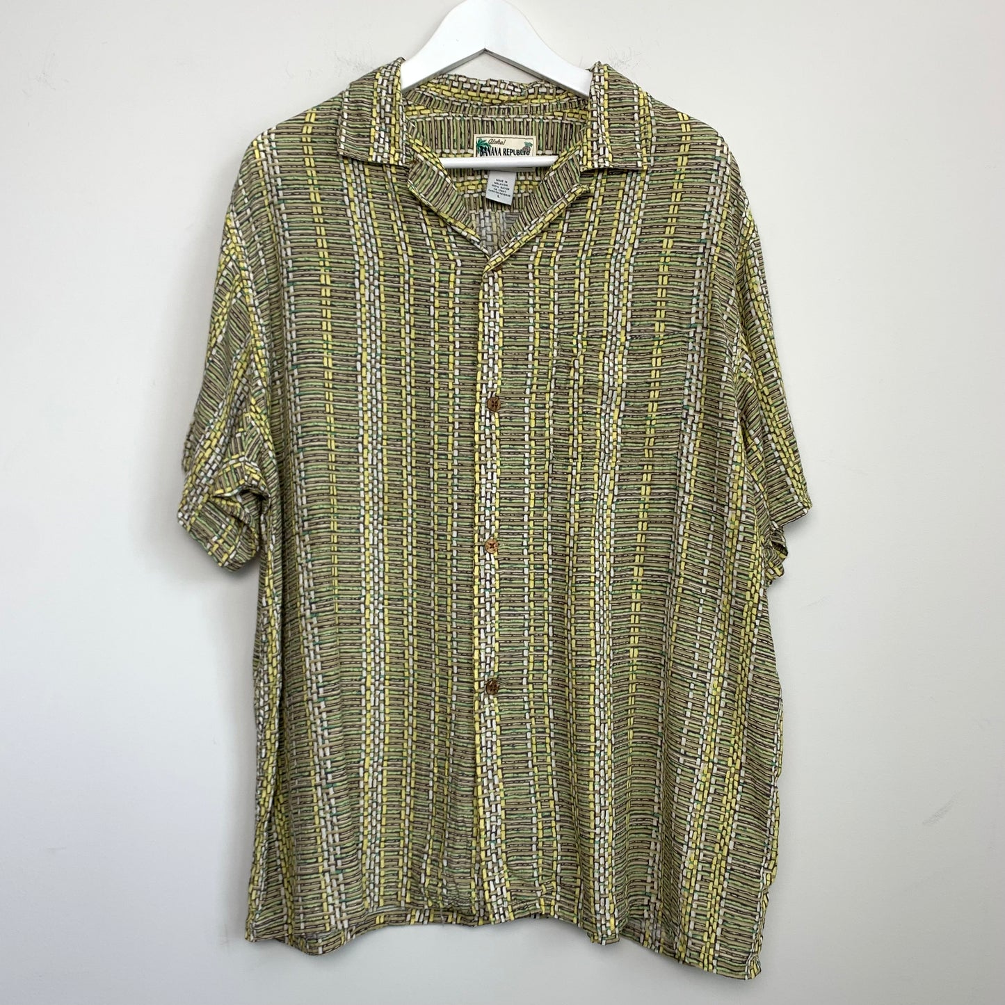 90s Banana Republic Hawaiian Shirt Short Sleeve Button Down Large Rayon
