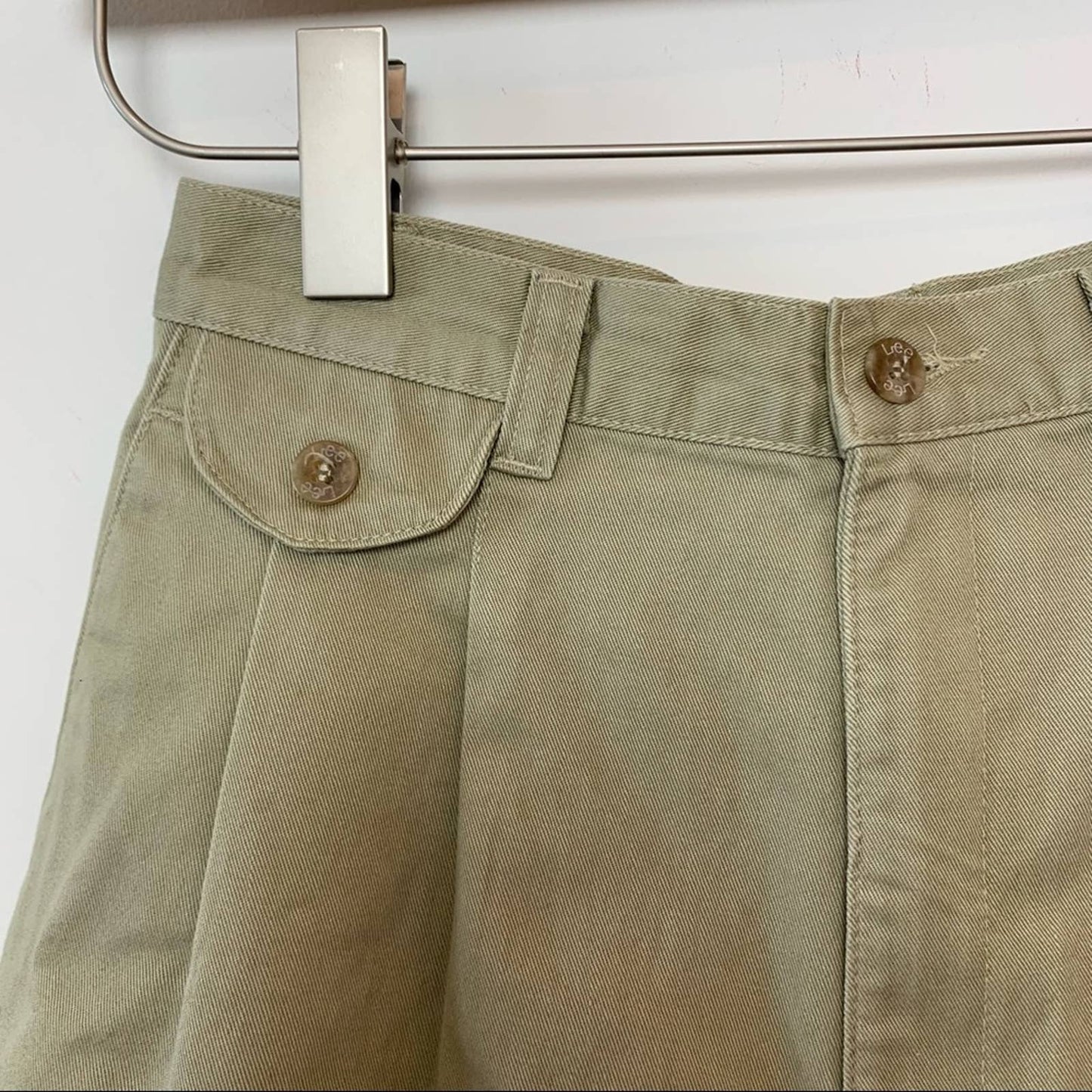 Vintage 90s Lee High Rise Trouser Shorts Pleated Front 8 Petite Brown 26