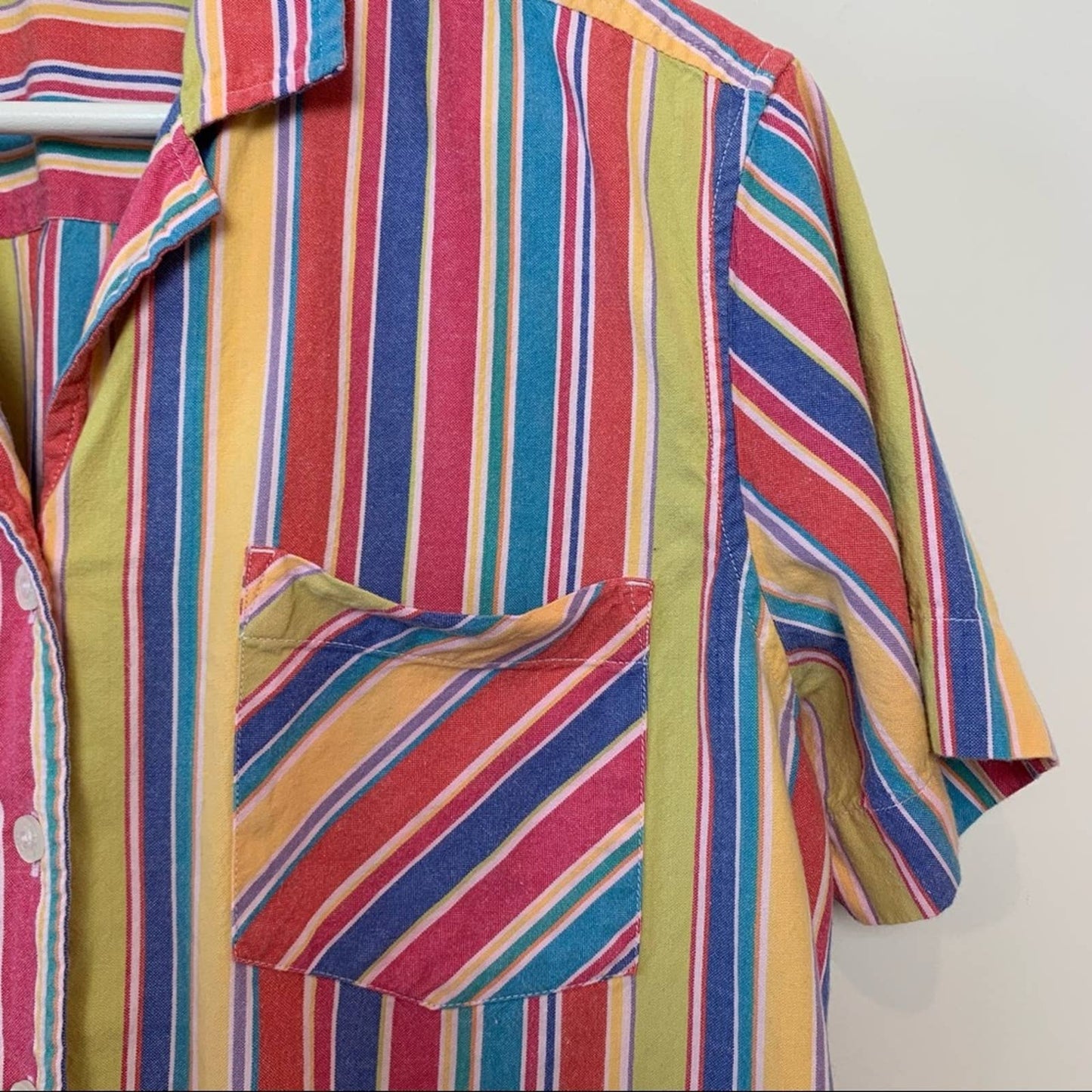 Vintage 90s Erika Rainbow Striped Short Sleeve Button Down Collared Shirt Large